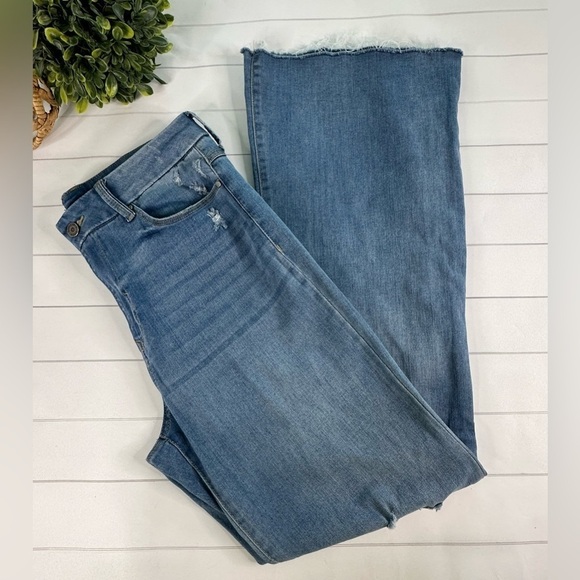 Sincerely Jules Women’s Distressed Flare Denim Jeans Size 11 - Picture 7 of 14